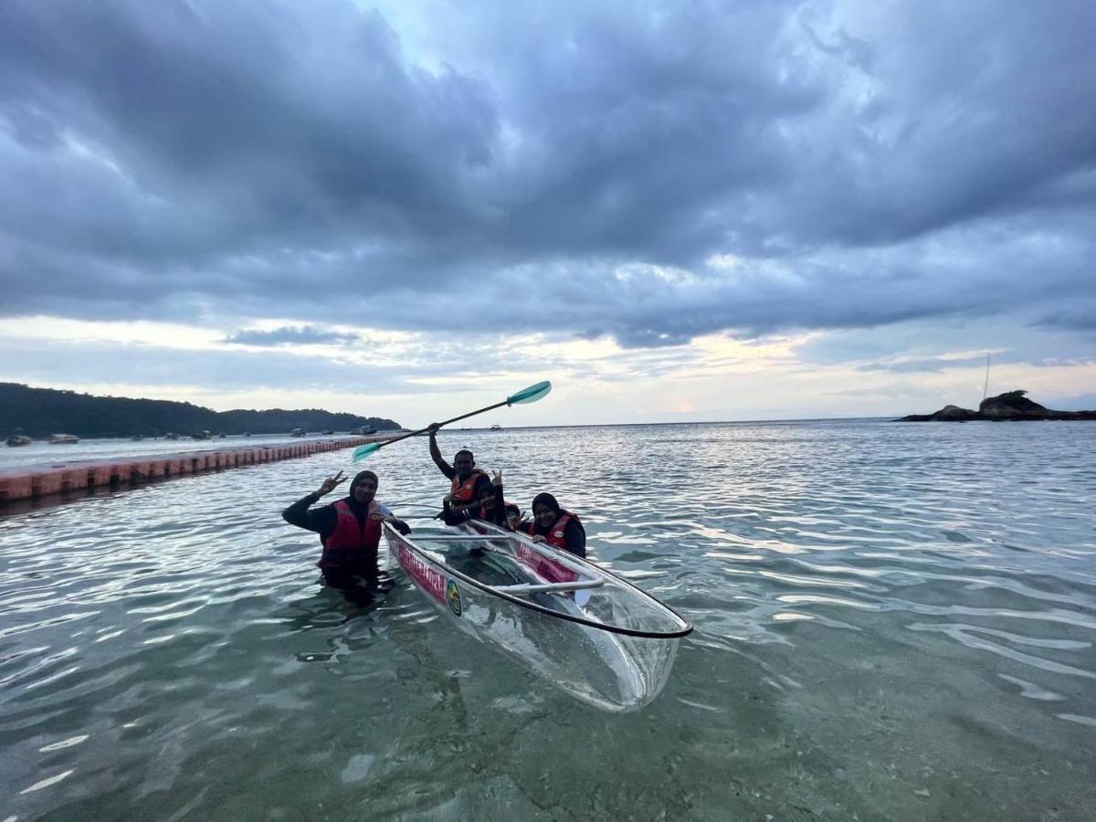 Perhentian Hazipah Hotel Kampong Pasir Hantu Bagian luar foto